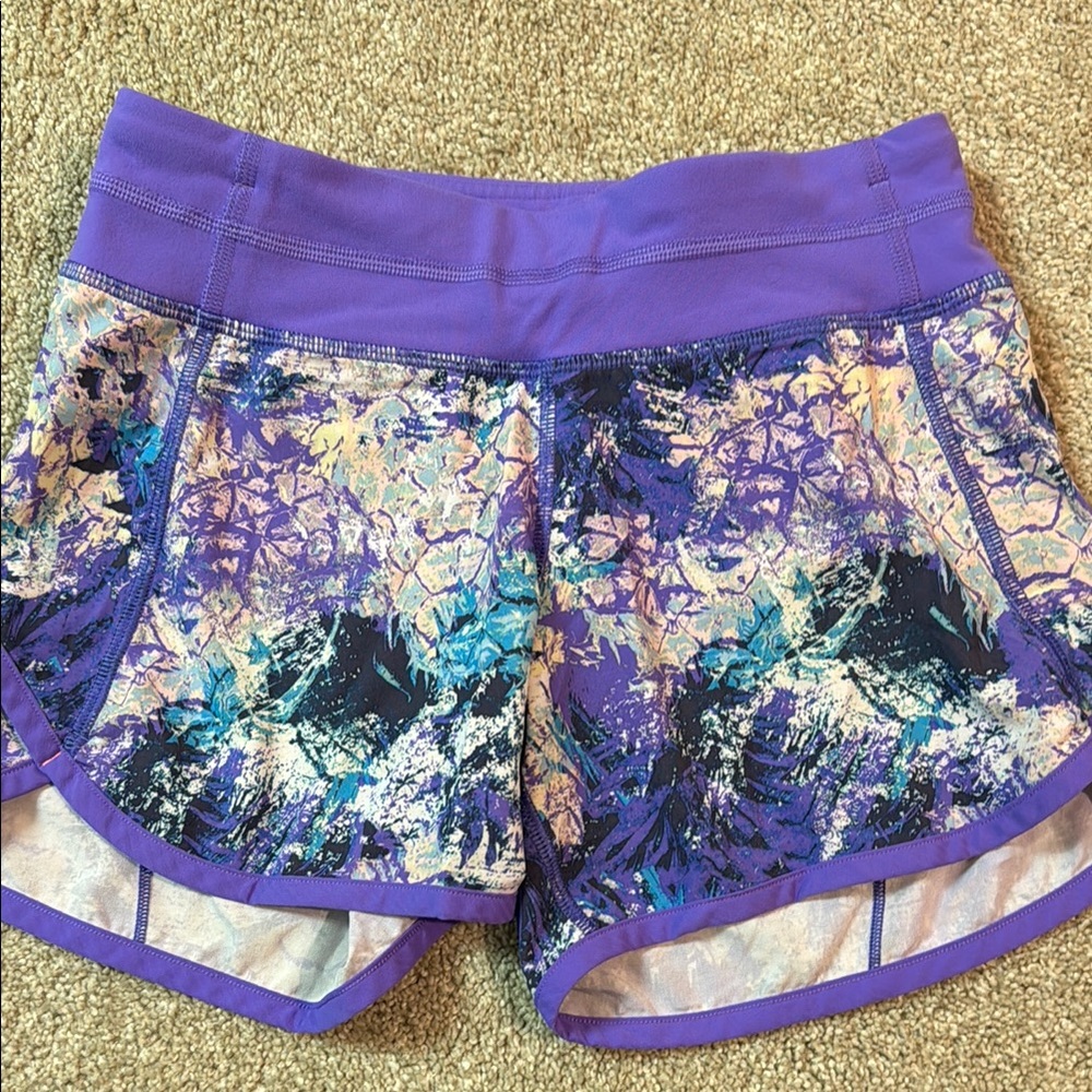 Ivivva by Lululemon Purple Patterned Girls Shorts